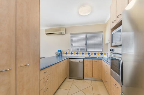 Bali Hai Apartments Noosa - Accommodation Bookings 9