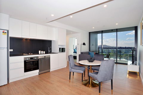 Brisbane One Apartments By CLLIX - Accommodation Bookings 2