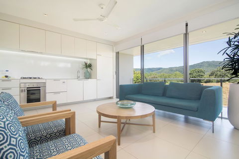 Pool Resort Port Douglas - Accommodation Bookings 13