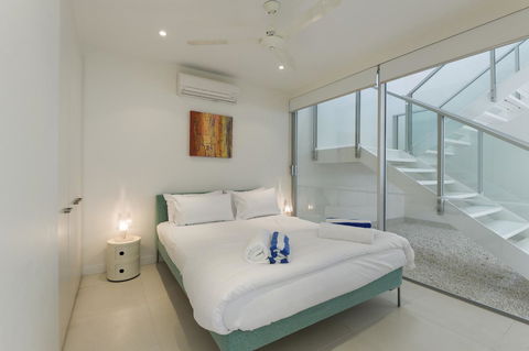 Pool Resort Port Douglas - Accommodation Bookings 23