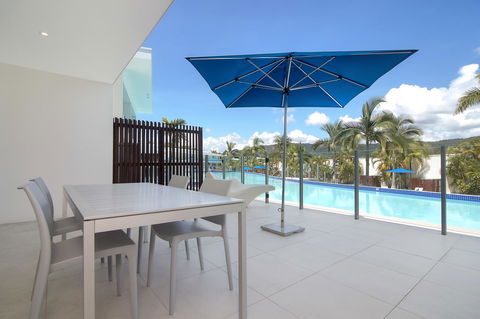 Pool Resort Port Douglas - Accommodation Bookings 9