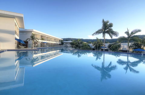 Pool Resort Port Douglas - Accommodation Bookings 1