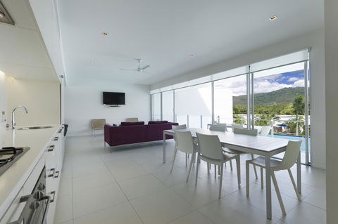 Pool Resort Port Douglas - Accommodation Bookings 20