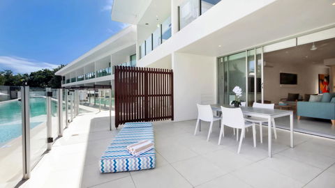 Pool Resort Port Douglas - Accommodation Bookings 10