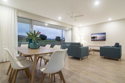 Pool Resort Port Douglas - Accommodation Bookings 39