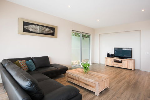 Whitsunday Reflections - Accommodation Bookings 9
