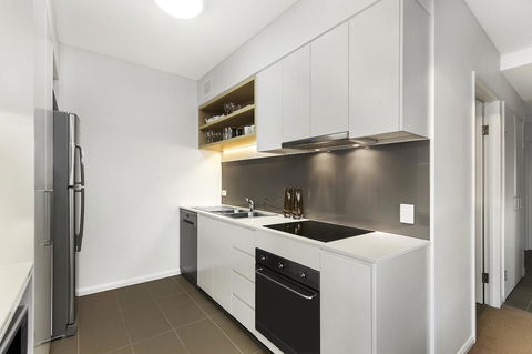 Allure Hotel & Apartments - Accommodation Bookings 13