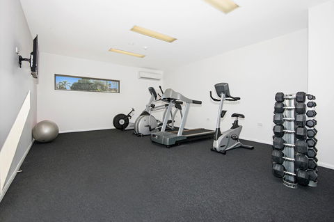 Allure Hotel & Apartments - Accommodation Bookings 19