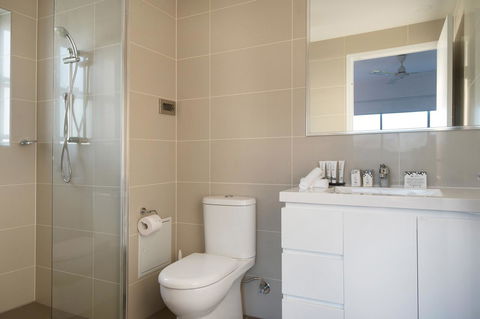 Allure Hotel & Apartments - Accommodation Bookings 41