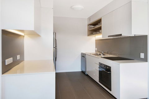 Allure Hotel & Apartments - Accommodation Bookings 38