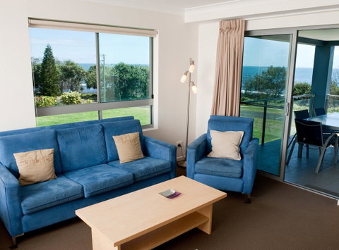 The Point Resort - Accommodation Bookings 13