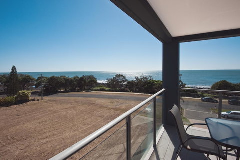 The Point Resort - Accommodation Bookings 14