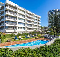 Surfers Chalet