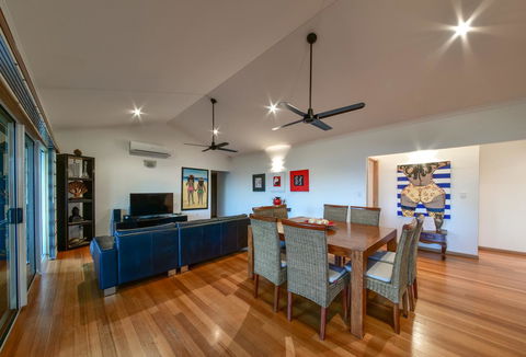 Bella Vista On Nara Pets Welcome - Accommodation Bookings 9