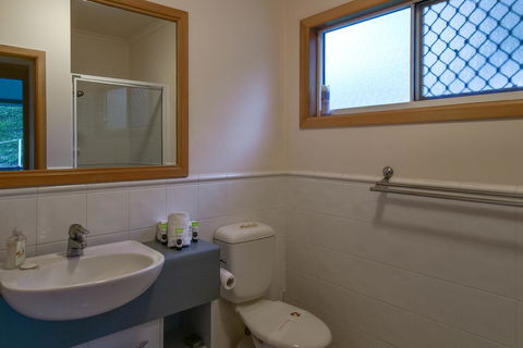 Bella Vista On Nara Pets Welcome - Accommodation Bookings 17