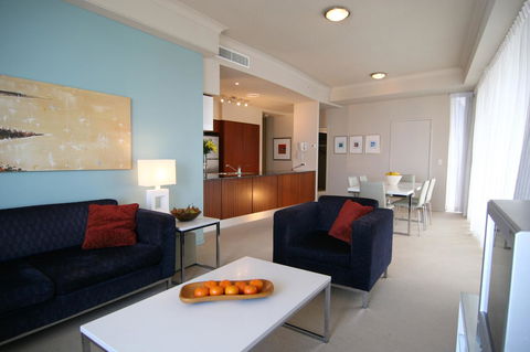 Mantra Towers Of Chevron - Accommodation Bookings 17