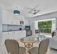 Couples private spa beach getaway - Accommodation Bookings