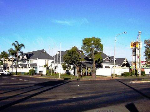 Dalby Manor Motor Inn - Accommodation Bookings 19