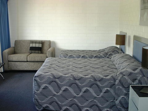Dalby Manor Motor Inn - Accommodation Bookings 35
