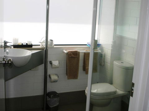Dalby Manor Motor Inn - Accommodation Bookings 20