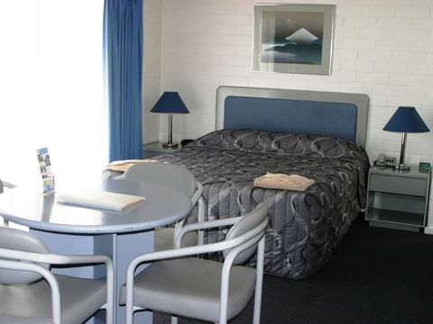 Dalby Manor Motor Inn - Accommodation Bookings 21
