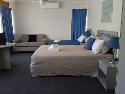 Dalby Manor Motor Inn - Accommodation Bookings 5