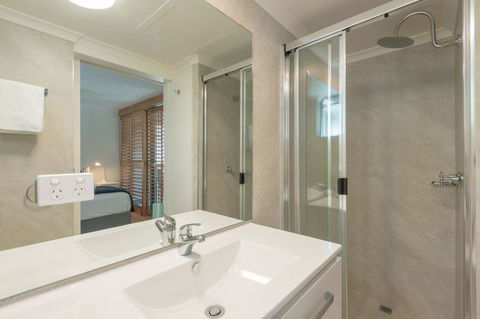 Munna Beach Apartments - Accommodation Bookings 35