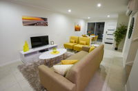Book Mountain Creek Accommodation Vacations Accommodation Bookings Accommodation Bookings