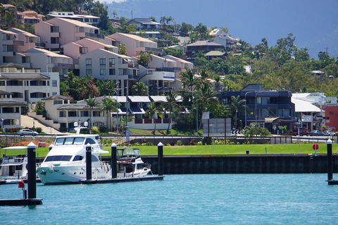Airlie Seaview Apartments - Accommodation Bookings 9