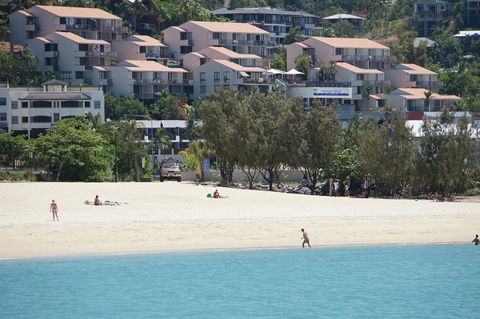 Airlie Seaview Apartments - Accommodation Bookings 6