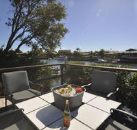 Bribie Island Canal Holiday Destination - Accommodation Bookings