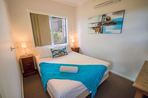Airlie Apartments - Accommodation Bookings 14