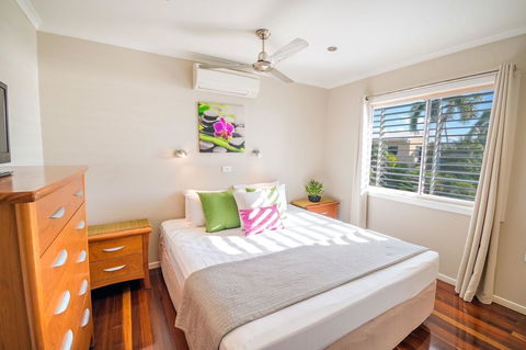 Airlie Apartments - Accommodation Bookings 20