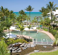 Coral Sands Beachfront Resort