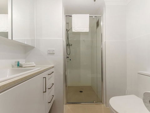 Sunbird Beach Resort Main Beach - Accommodation Bookings 29