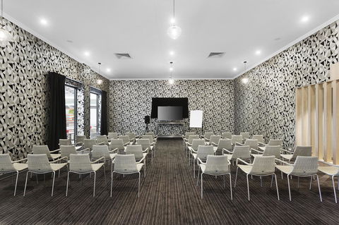 Ibis Mackay - Accommodation Bookings 21