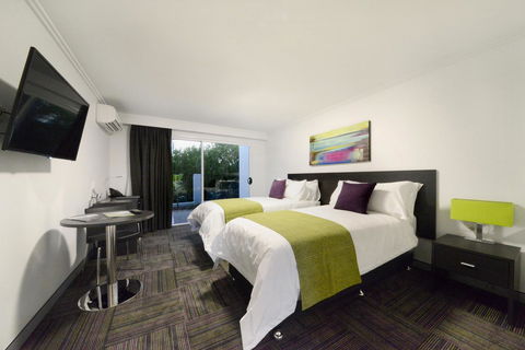 Mackay Oceanside Central Hotel Official - Accommodation Bookings 25