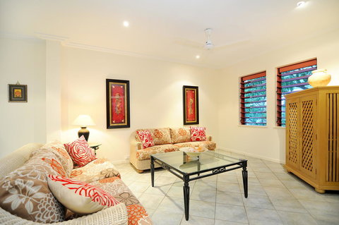Oasis At Palm Cove - Accommodation Bookings 17