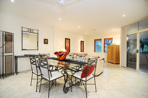 Oasis At Palm Cove - Accommodation Bookings 16