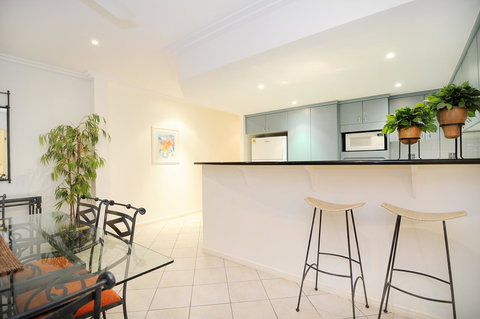 Oasis At Palm Cove - Accommodation Bookings 10