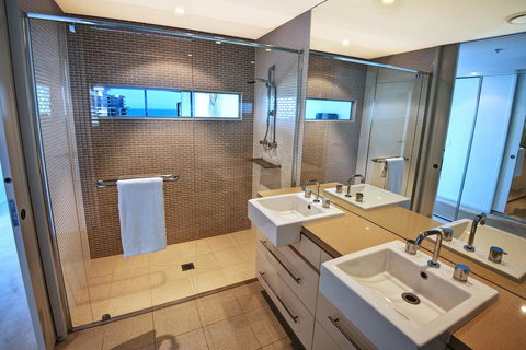 The Wave Resort - Accommodation Bookings 41