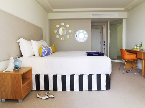 QT Gold Coast - Accommodation Bookings 3