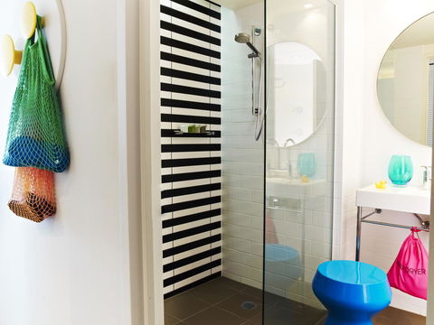 QT Gold Coast - Accommodation Bookings 34