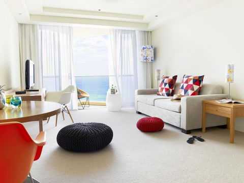 QT Gold Coast - Accommodation Bookings 30