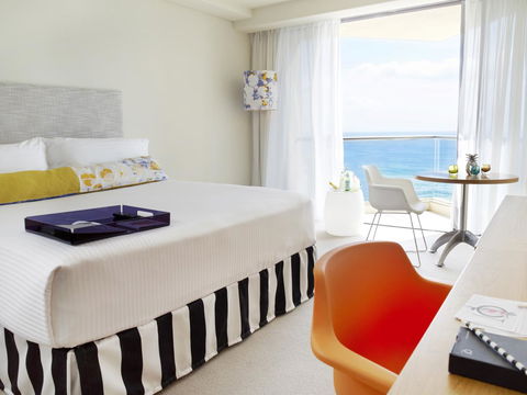 QT Gold Coast - Accommodation Bookings 8