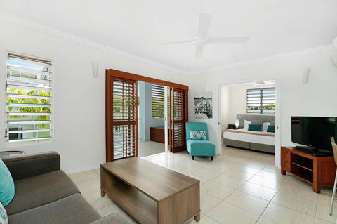 Mantra Aqueous On Port - Accommodation Bookings 16
