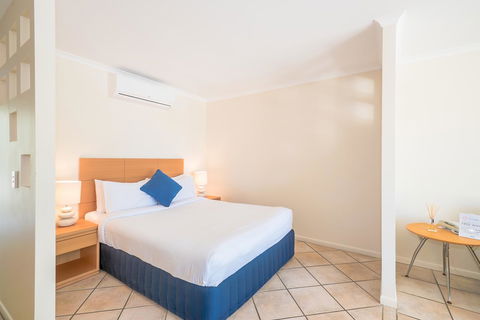 At The Sound Noosa Motel - Accommodation Bookings 24