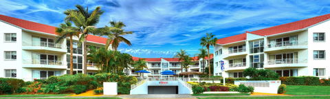 Le Beach Apartments - Accommodation Bookings 2