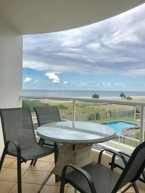 Regency On The Beach - Accommodation Bookings 9