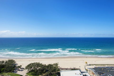 ULTIQA Air On Broadbeach - Accommodation Bookings 10